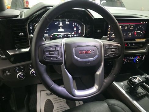 Used 2023 GMC Sierra 1500 SLT w/ SLT Premium Package image 13