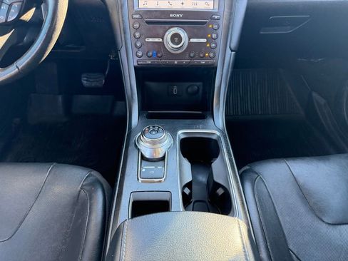 Used 2018 Ford Fusion Titanium image 37