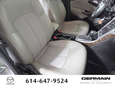 Used 2013 Buick Verano FWD image 29