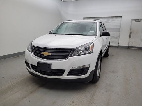 Used 2017 Chevrolet Traverse LS image 15