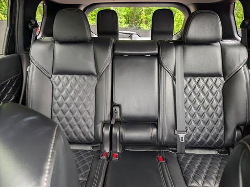 Used 2024 Mitsubishi Outlander SEL AWD/4WD image 20