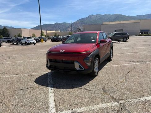 Used 2026 Hyundai Kona SE AWD/4WD image 1