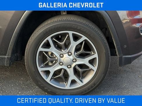 Used 2020 Jeep Grand Cherokee Limited RWD image 4