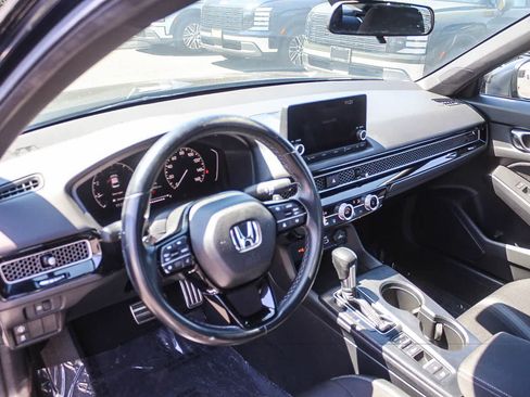 Used 2022 Honda Civic Sport image 22