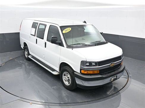 Used 2024 Chevrolet Express 2500 w/ Driver Convenience Package image 1