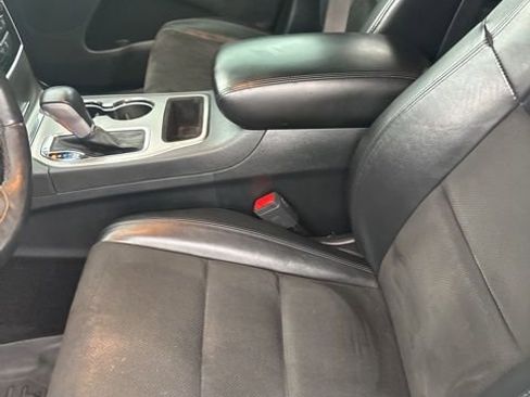 Used 2019 Jeep Grand Cherokee Altitude image 27