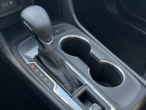 Certified 2023 Chevrolet Equinox LT image 30