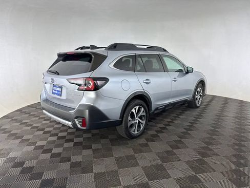 Used 2020 Subaru Outback Limited AWD/4WD image 7