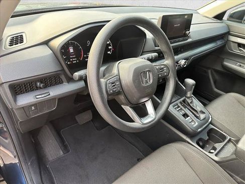 Used 2025 Honda CR-V LX image 18