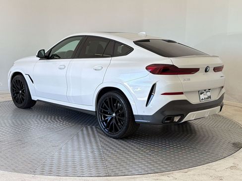 Certified 2023 BMW X6 xDrive40i w/ M Sport Package AWD/4WD image 3