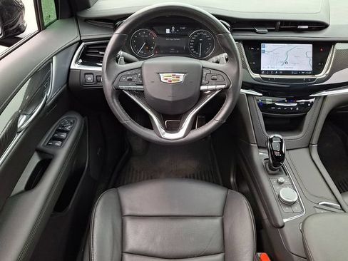 Used 2024 Cadillac XT6 Sport AWD/4WD image 11