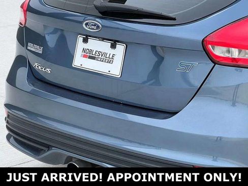 Used 2018 Ford Focus ST w/ Equipment Group 402A image 40