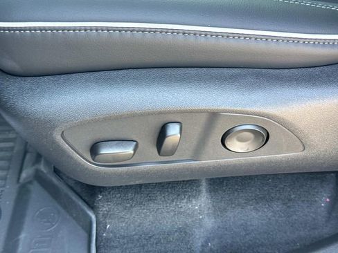 New 2026 Buick Enclave Sport Touring w/ Super Cruise Package image 24