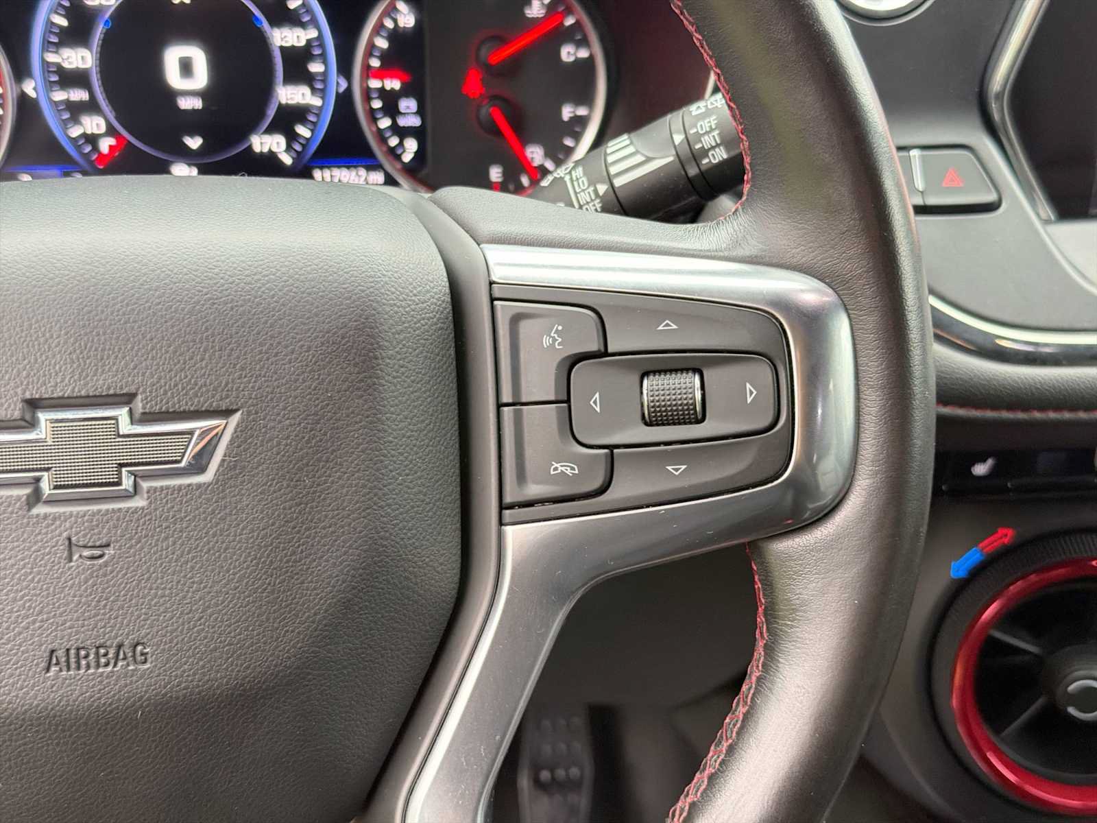 Used 2020 Chevrolet Blazer RS FWD image 21