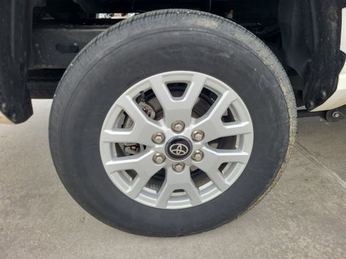 Used 2024 Toyota Tacoma SR5 image 25