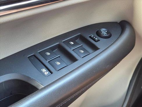 Used 2015 Cadillac ATS 2.0T Sedan RWD image 12