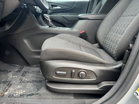 Used 2023 Chevrolet Equinox LT AWD/4WD image 5