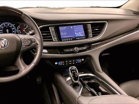 Used 2021 Buick Enclave Avenir w/ Avenir Technology Package FWD image 7