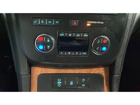 Used 2012 Buick Enclave Convenience FWD image 14
