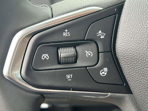 New 2026 Chevrolet TrailBlazer LT w/ Midnight Edition FWD image 19