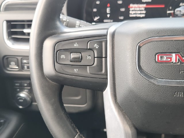 Used 2023 GMC Yukon XL SLT AWD/4WD image 28