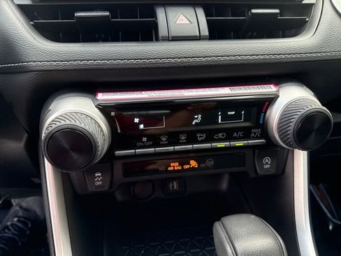 Used 2024 Toyota RAV4 LE image 15