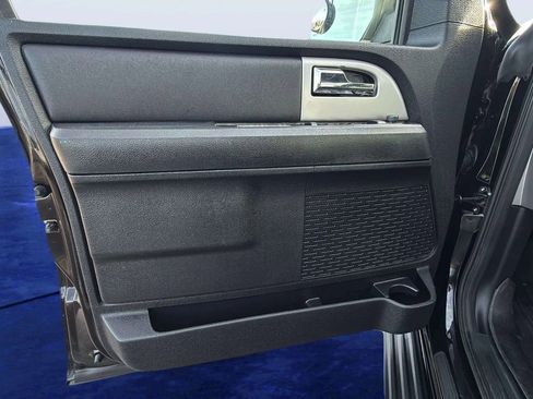 Used 2017 Ford Expedition EL Limited image 15