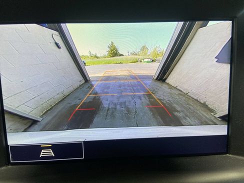 Certified 2024 GMC Terrain AT4 AWD/4WD image 15