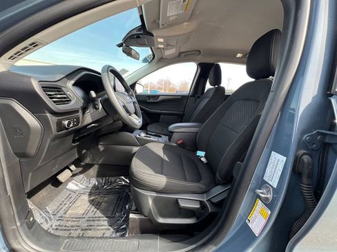 Used 2025 Ford Escape Active AWD/4WD image 26