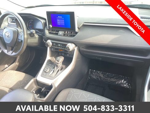 Certified 2024 Toyota RAV4 XLE AWD/4WD image 17
