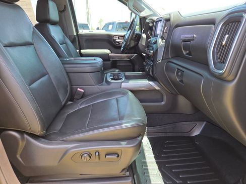 Used 2020 Chevrolet Silverado 1500 LTZ w/ LTZ Plus Package RWD image 14