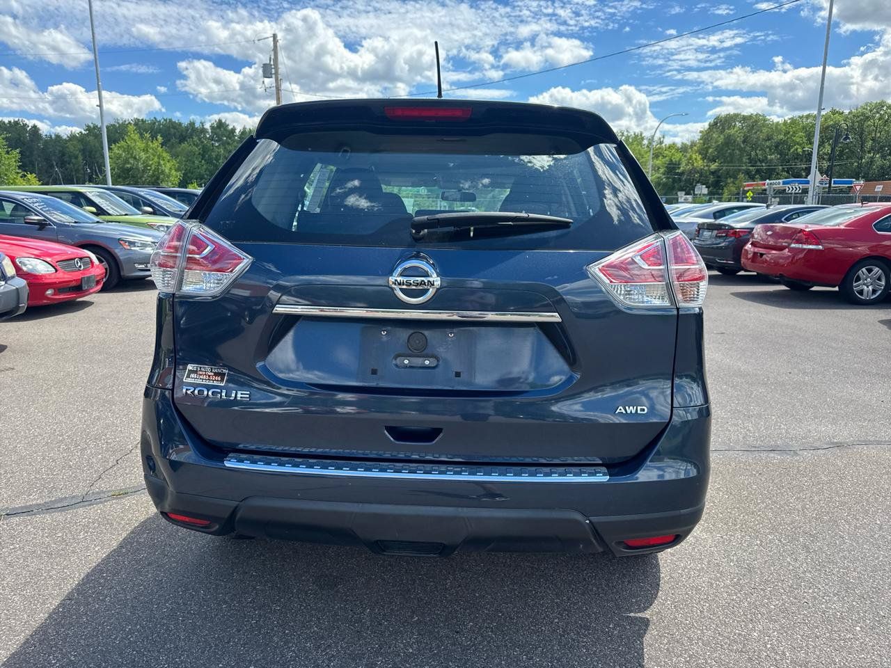 Used 2016 Nissan Rogue S AWD/4WD image 6