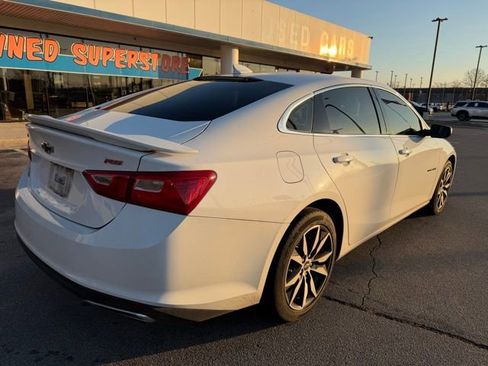 Used 2022 Chevrolet Malibu RS image 4