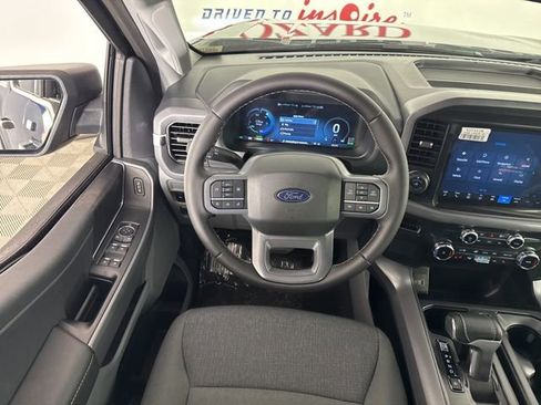 New 2025 Ford F150 Lightning XLT image 10