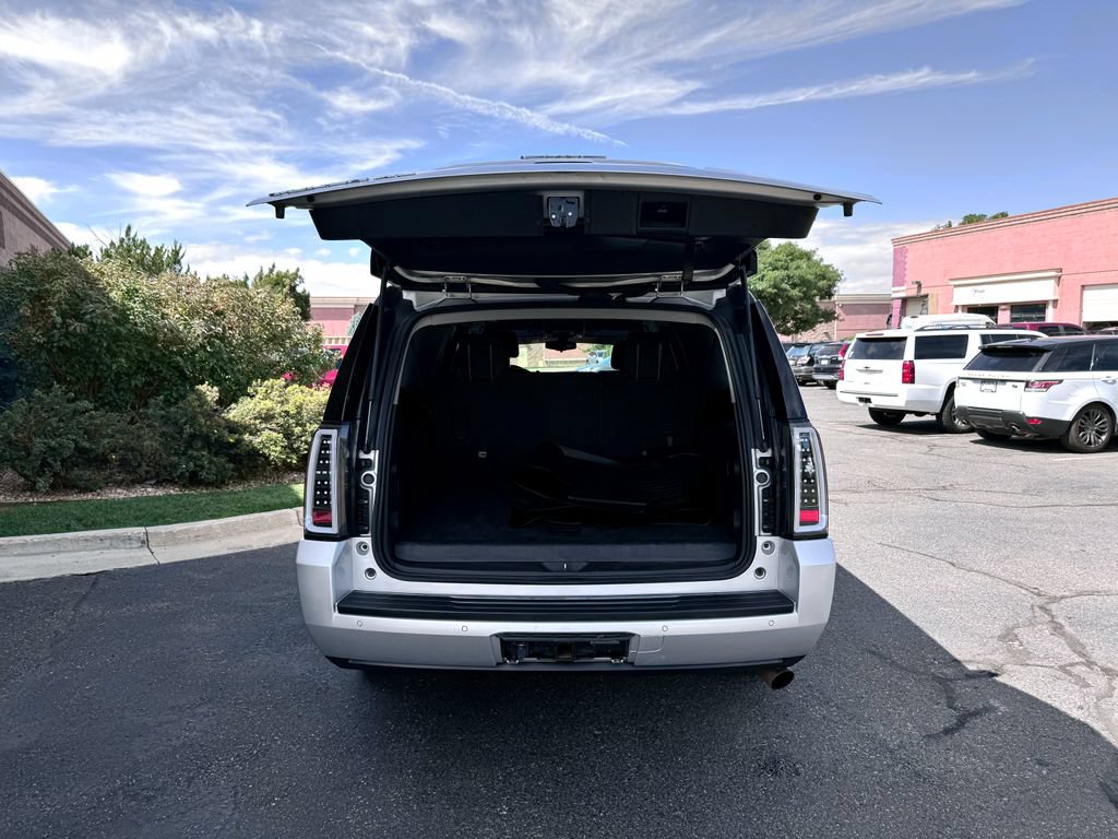 Used 2016 GMC Yukon XL SLE AWD/4WD image 13