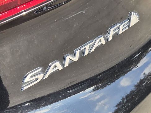 Used 2019 Hyundai Santa Fe SEL image 12