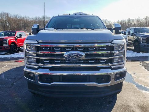 New 2026 Ford F250 Lariat w/ Chrome Package AWD/4WD image 2