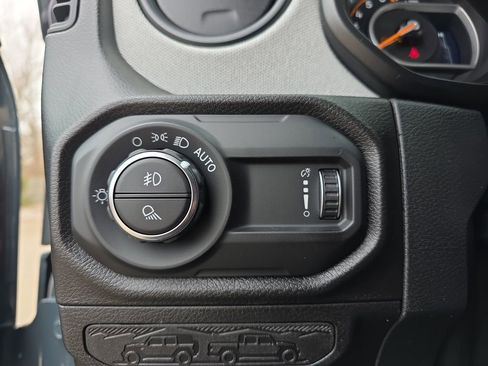 New 2026 Jeep Gladiator Sport image 24