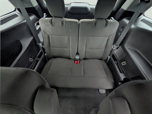 Used 2022 Ford Explorer XLT RWD image 18