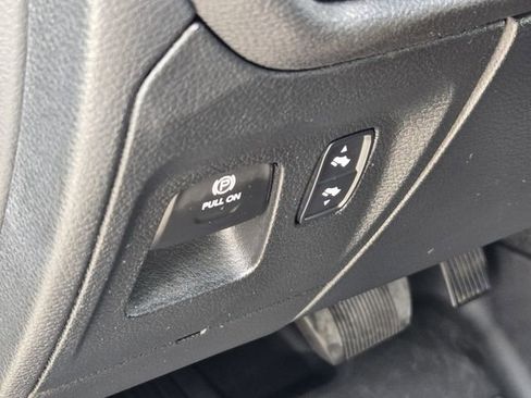 Used 2024 RAM 1500 Big Horn RWD image 29