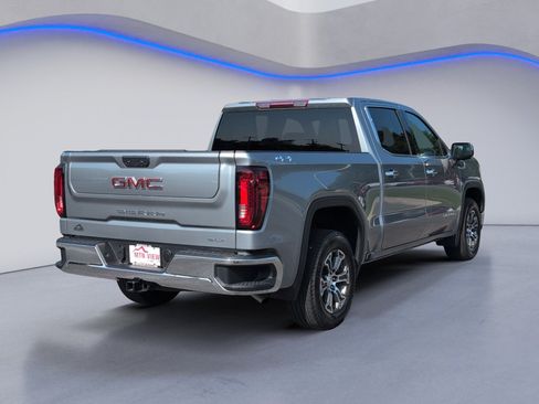Used 2026 GMC Sierra 1500 SLT AWD/4WD image 7