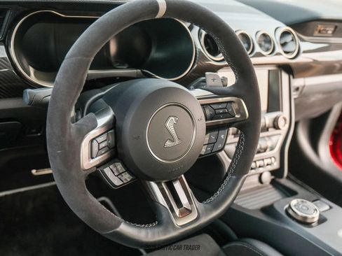 Used 2020 Ford Mustang Shelby GT500 w/ Carbon Fiber Track Pack image 38