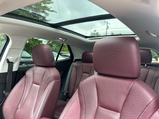 Used 2024 Buick Envision Sport Touring AWD/4WD image 20