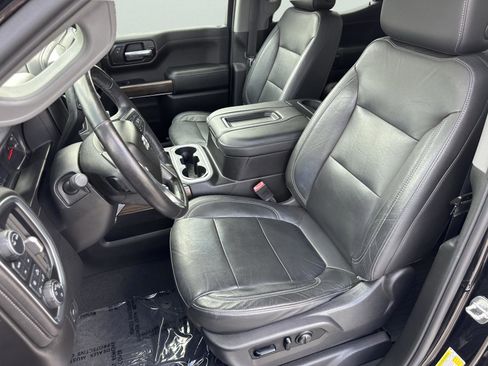 Used 2020 Chevrolet Silverado 1500 LT Trail Boss w/ Midnight Edition image 22