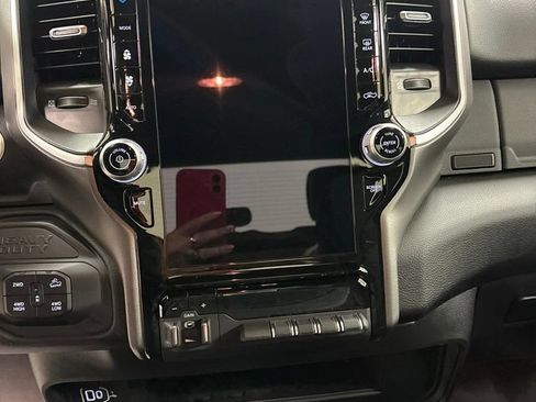 New 2026 RAM 2500 Big Horn AWD/4WD image 14