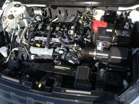 Used 2023 Nissan Kicks SV FWD image 43