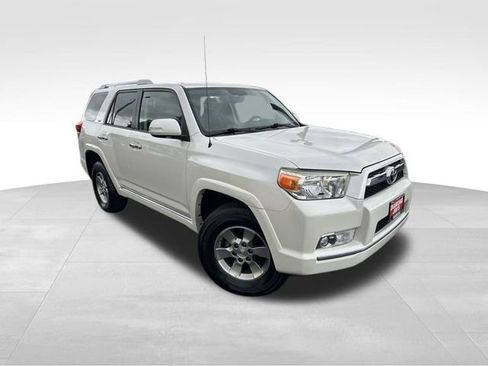 Used 2013 Toyota 4Runner SR5 image 29