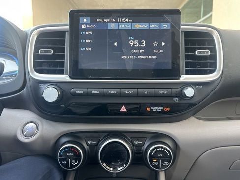 New 2026 Hyundai Venue SEL FWD image 10