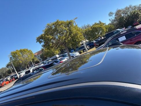 Used 2024 GMC Sierra 1500 Denali Ultimate image 6