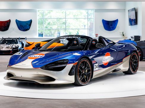 New 2024 McLaren 750S Spider RWD image 1
